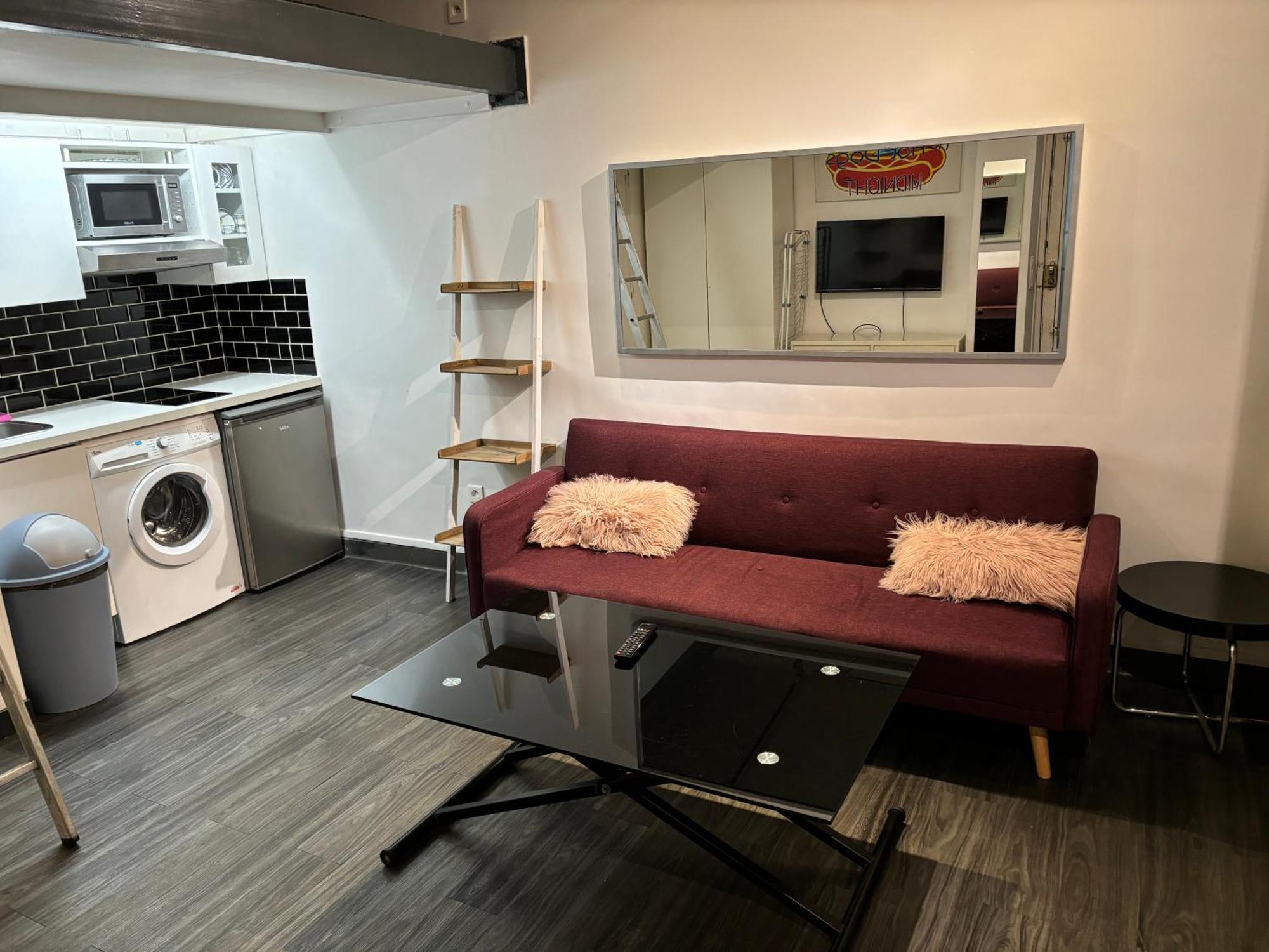 Place De La Bastille * Paris