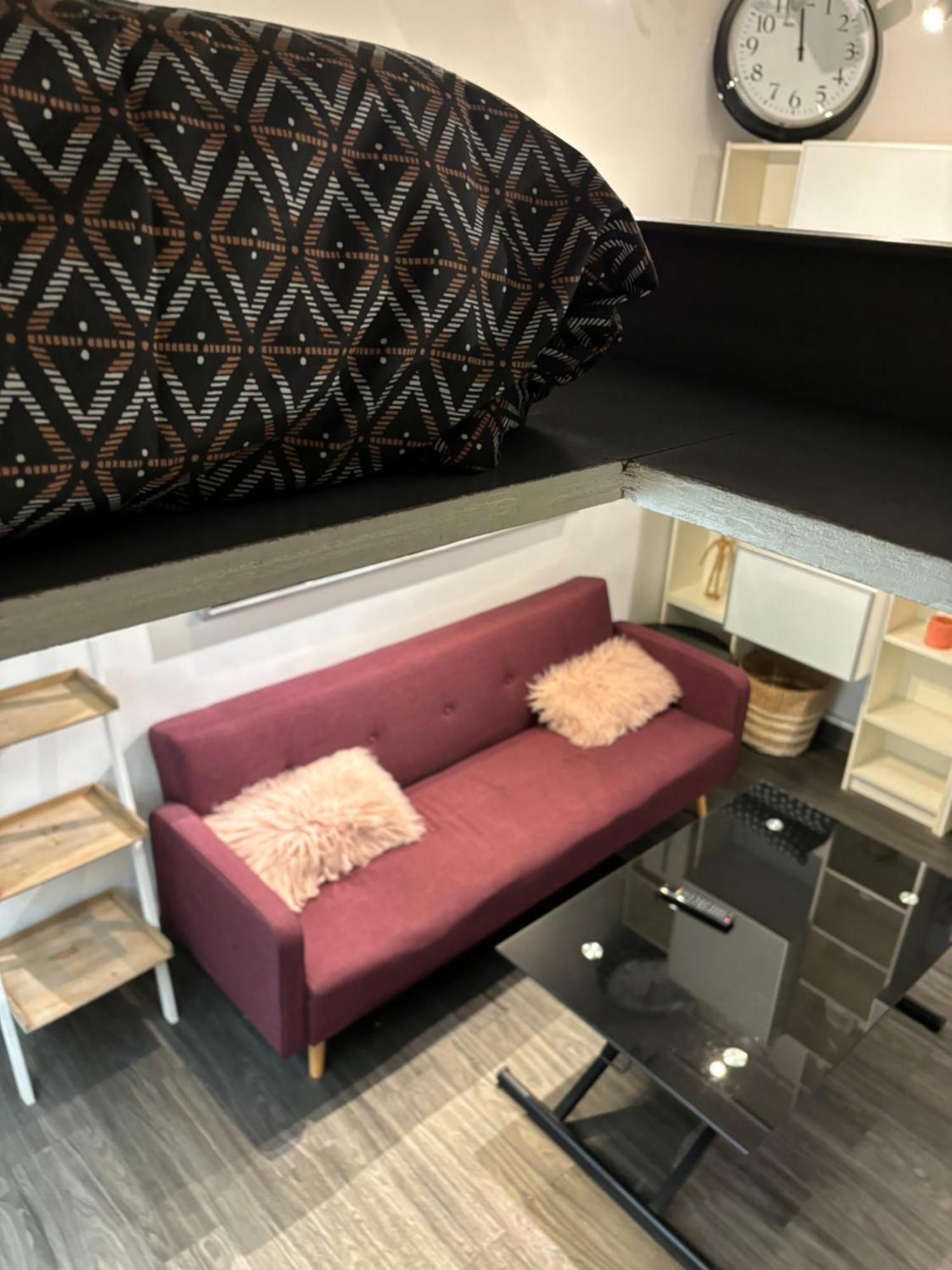 Place De La Bastille *